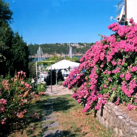 Apartman Marija II Omisalj Exterior photo