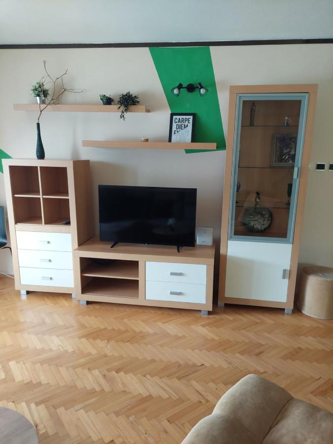 Marija Ii Apartment Omisalj